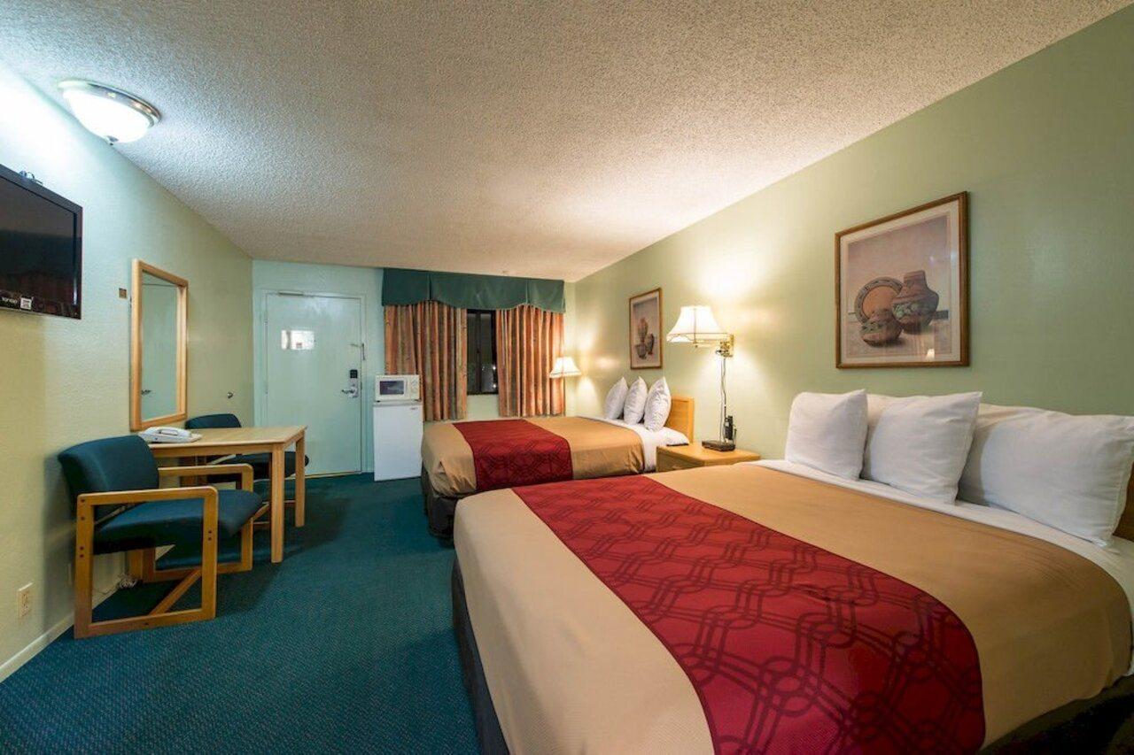 Econo Lodge Anaheim North Exteriér fotografie