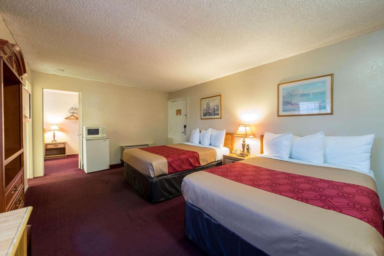 Econo Lodge Anaheim North Exteriér fotografie